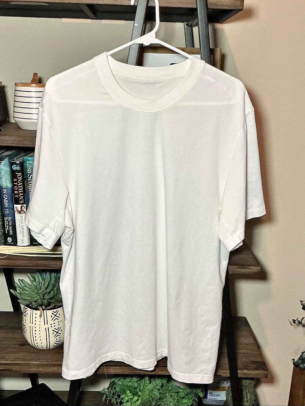 lululemon Metal Vent Tech Short-Sleeve Shirt White